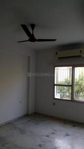 Gallery Cover Image of 2016 Sq.ft 3 BHK Apartment for buy in Alwarpet for 32500000