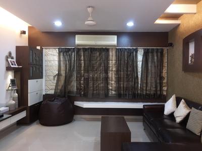 Gallery Cover Image of 1353 Sq.ft 3 BHK Apartment for buy in Dahisar West for 30500000