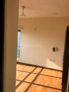 Gallery Cover Image of 1558 Sq.ft 3 BHK Apartment for buy in Prabhadevi for 56000000