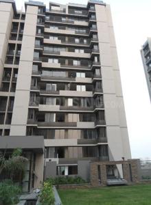 Gallery Cover Image of 1133 Sq.ft 2 BHK Apartment for buy in Chharodi for 4758600