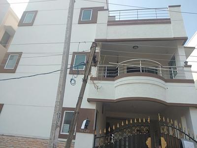 Gallery Cover Image of 4000 Sq.ft 3 BHK Independent House for rent in Madipakkam for 25000
