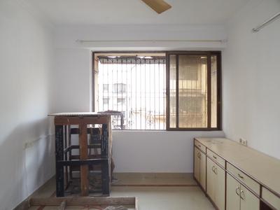 Gallery Cover Image of 800 Sq.ft 2 BHK Apartment for buy in Wadala East for 18500000