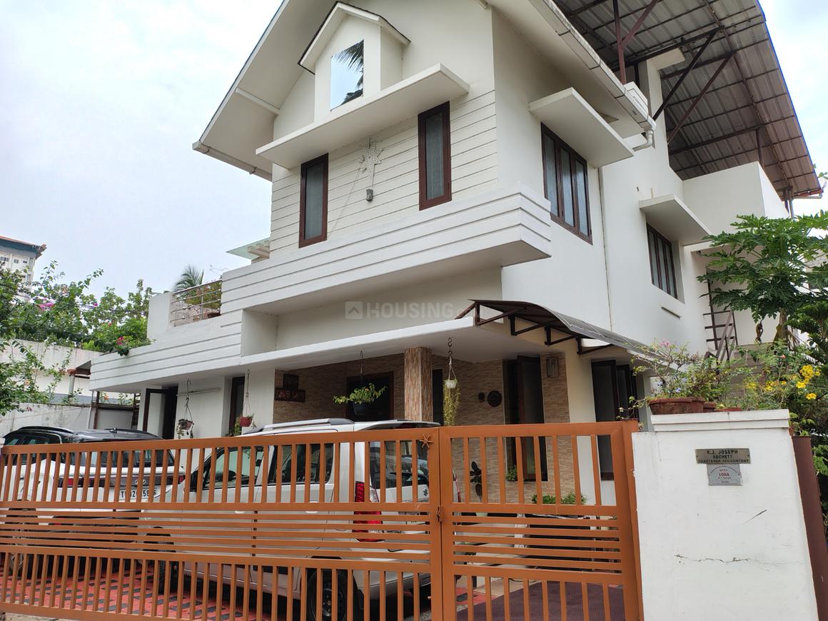 family joseph alukkas