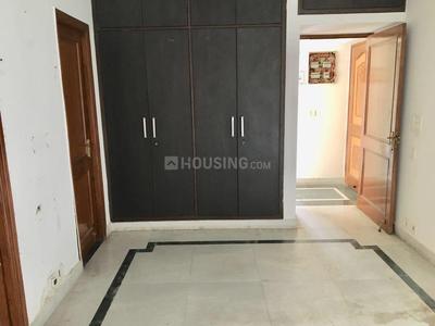 Gallery Cover Image of 1900 Sq.ft 3 BHK Apartment for rent in Vishrantika, Sector 3 Dwarka for 30000