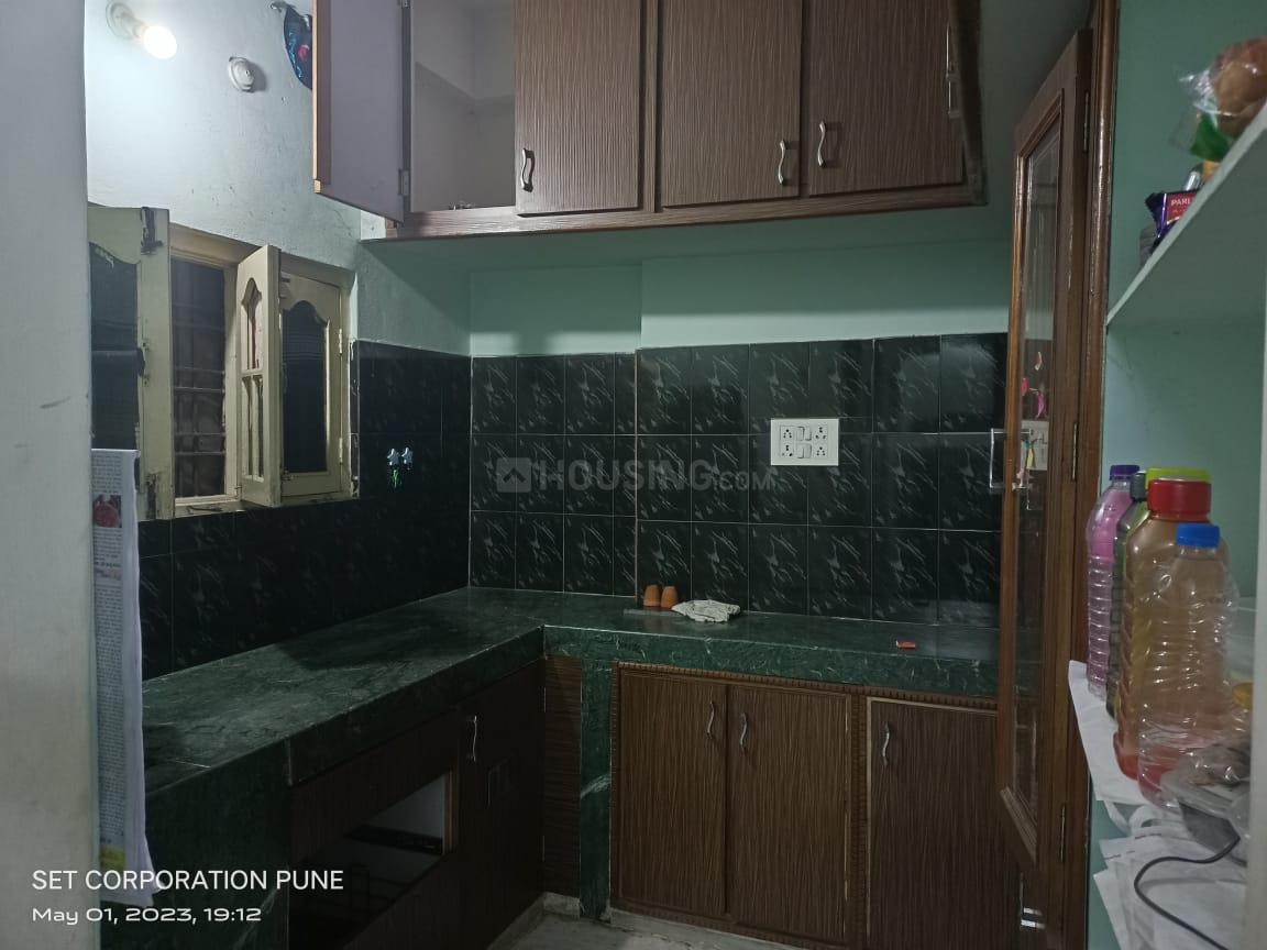 3 BHK Independent Builder Floorfor RentSemi Furnished1200 sq.ftconvert unitAnjaneya Nagar, Old Washermanpet, Chennai