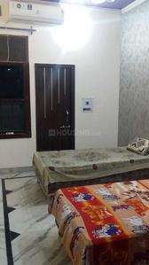 Bedroom Image of Mayank PG in Alipur Village