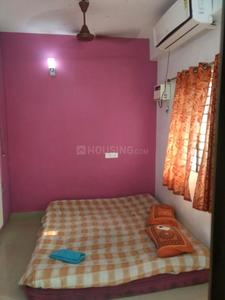 Gallery Cover Image of 1000 Sq.ft 2 BHK Apartment for rent in Medavakkam for 22000