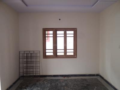 Gallery Cover Image of 900 Sq.ft 2 BHK Apartment for buy in Kukatpally for 5500000