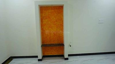 Gallery Cover Image of 800 Sq.ft 1 BHK Villa for buy in Koundampalayam for 4200000