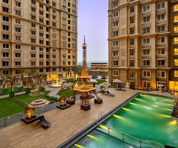 Gallery Cover Image of 1200 Sq.ft 3 BHK Apartment for buy in Bandra East for 44900000