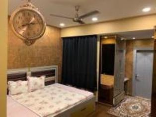 Gallery Cover Image of 1850 Sq.ft 3 BHK Apartment for rent in Sector 45 for 30000