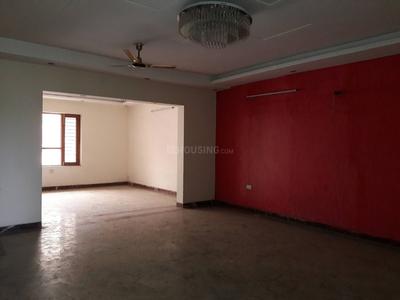 Gallery Cover Image of 1550 Sq.ft 3 BHK Apartment for buy in Dayal Bagh Colony for 4500000