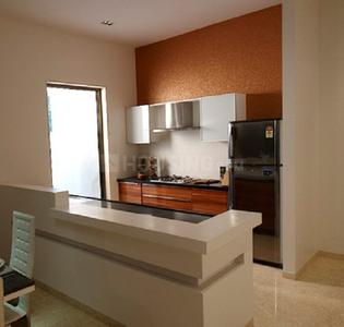 Gallery Cover Image of 1050 Sq.ft 2 BHK Apartment for buy in Goregaon West for 17500000