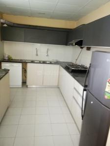 5+ BHK Apartment