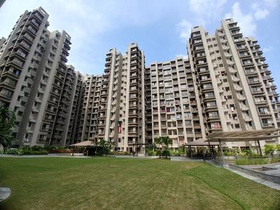 Gallery Cover Image of 1350 Sq.ft 2 BHK Apartment for buy in Chharodi for 4850000