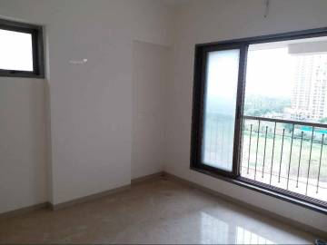 Gallery Cover Image of 700 Sq.ft 2 BHK Apartment for buy in Malad West for 15000000
