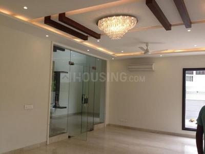 5 BHK Independent House