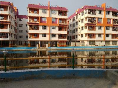 Gallery Cover Image of 482 Sq.ft 1 RK Apartment for rent in Subarban Fair Residency, Madhyamgram for 8000