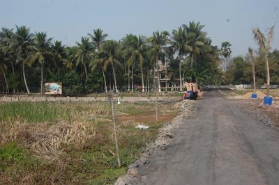 Gallery Cover Image of Sq.ft Residential Plot for buy in Thakurpukur for 750000