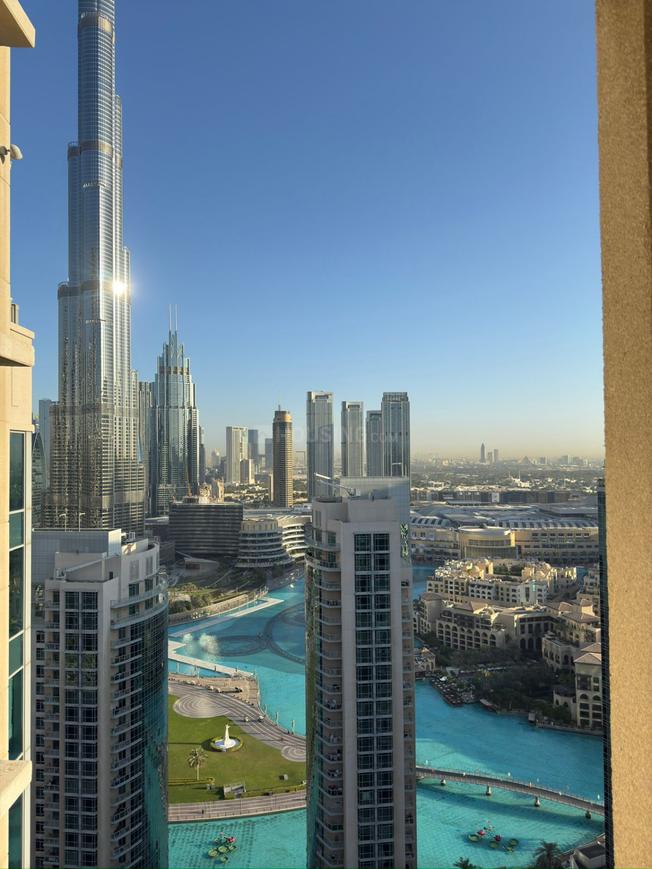 Flat for sale in burj khalifa (Burj Khalifa Zone 3, Burj Khalifa
