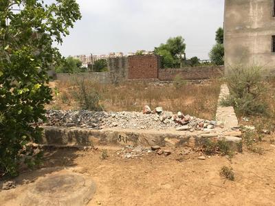 Gallery Cover Image of Sq.ft Residential Plot for buy in Ashok Nagar for 34650000
