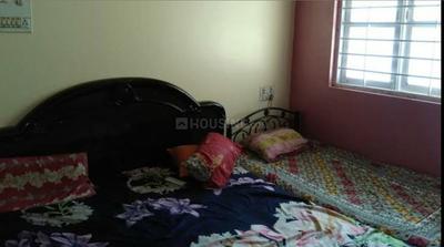 Bedroom Image of Sharma PG in Sarvodaya Enclave