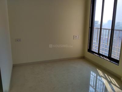 Gallery Cover Image of 1350 Sq.ft 3 BHK Apartment for buy in Kandivali West for 20250000