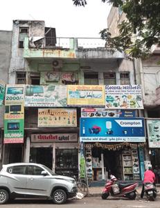 Gallery Cover Image of 540 Sq.ft 2 BHK Independent Floor for buy in Kalupur for 6000000