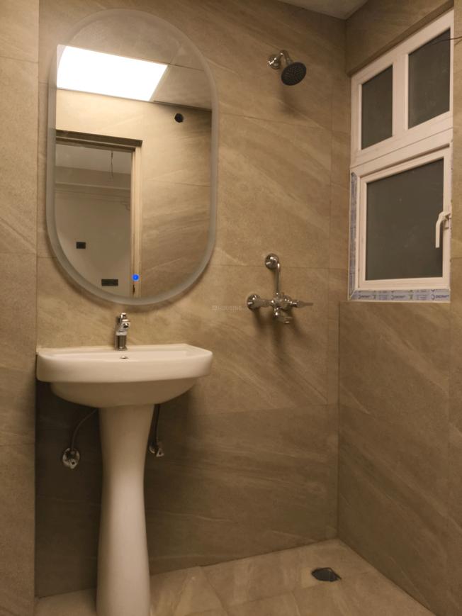 Kviraaj Mayfair - Image 8