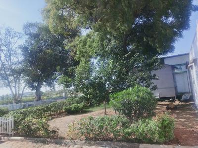 Gallery Cover Image of Sq.ft Residential Plot for buy in Nariyambakkam for 2362500