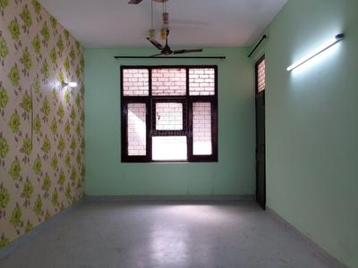 Gallery Cover Image of 1100 Sq.ft 2 BHK Apartment for buy in Patparganj for 14500000