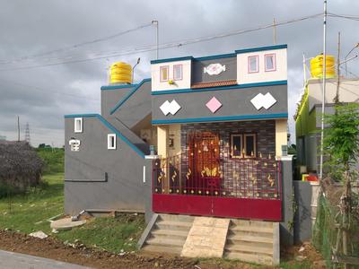 Gallery Cover Image of 900 Sq.ft 1 BHK Independent House for buy in Veppampattu for 2100000