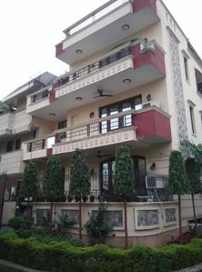 Gallery Cover Image of 5000 Sq.ft 4 BHK Independent House for buy in Sushant Lok 3, Sector 57 for 34000000