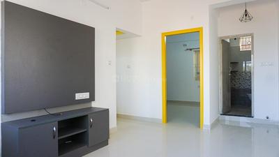 Gallery Cover Image of 600 Sq.ft 1 BHK Apartment for rent in Krishnarajapura for 12000