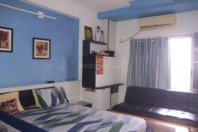Gallery Cover Image of 2250 Sq.ft 3 BHK Apartment for buy in Girdhar Nagar for 19100000