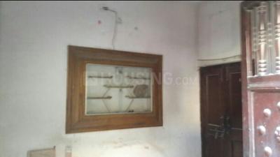 Gallery Cover Image of 650 Sq.ft 2 BHK Independent House for rent in Shahdara for 15000