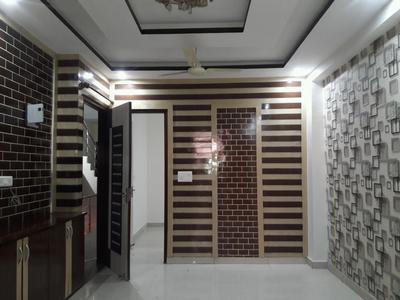 Gallery Cover Image of 630 Sq.ft 2 BHK Apartment for rent in Chandra Park for 12000