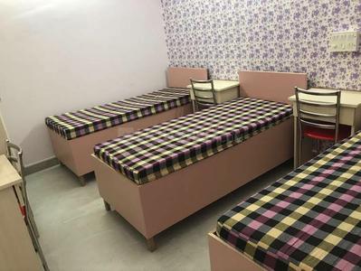 Bedroom Image of Veena PG in Greater Kailash I