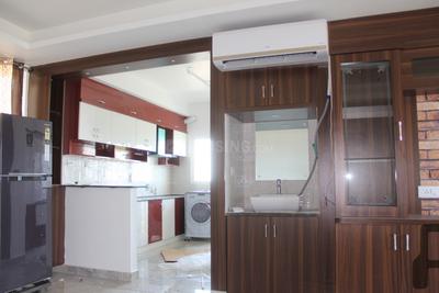 Gallery Cover Image of 2132 Sq.ft 3 BHK Apartment for buy in Tellapur for 11726000