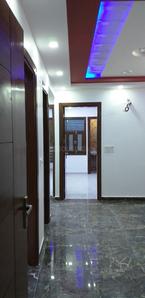 Gallery Cover Image of 800 Sq.ft 3 BHK Independent Floor for buy in Uttam Nagar for 3600000