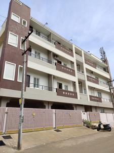 Gallery Cover Image of 750 Sq.ft 2 BHK Apartment for rent in Vivekananda Nagar for 12000