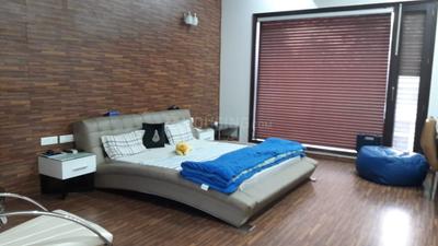 Gallery Cover Image of 12000 Sq.ft 6 BHK Villa for buy in DLF Farms for 240000000