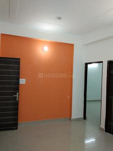 Gallery Cover Image of 915 Sq.ft 2 BHK Independent Floor for buy in Sector 121 for 2190000