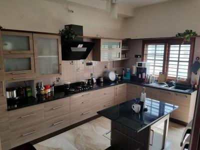 Gallery Cover Image of 3055 Sq.ft 3 BHK Apartment for buy in Yeshwanthpur for 35900000