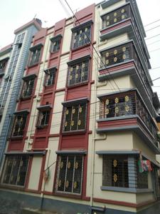 Gallery Cover Image of 600 Sq.ft 2 BHK Apartment for buy in Golf Green for 2100000