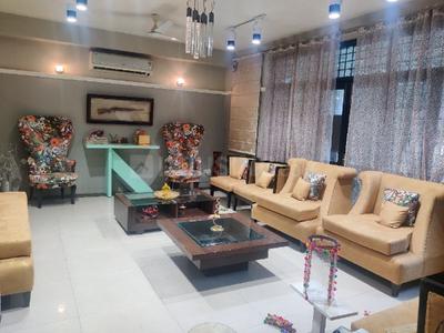 Gallery Cover Image of 3000 Sq.ft 4 BHK Independent House for buy in Sector 56 for 32500000
