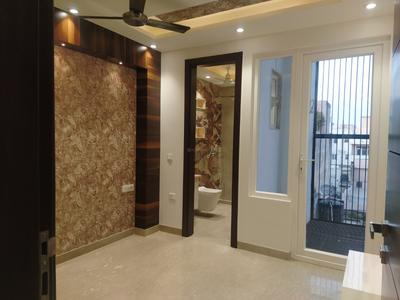 Gallery Cover Image of 1100 Sq.ft 3 BHK Independent Floor for rent in Vikaspuri for 31000
