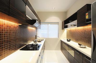 Gallery Cover Image of 590 Sq.ft 1 BHK Apartment for buy in Thane West for 8000000