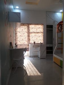 Gallery Cover Image of 1050 Sq.ft 3 BHK Apartment for buy in Sector 75 for 2630000