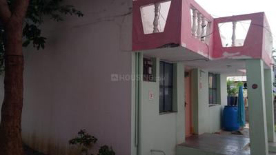 Gallery Cover Image of 1200 Sq.ft 1 BHK Independent House for buy in Nallampalayam for 3500000